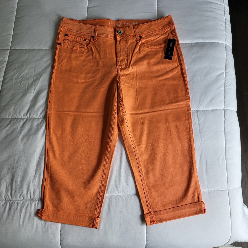 NWT, Faded Glory orange capris, size 16